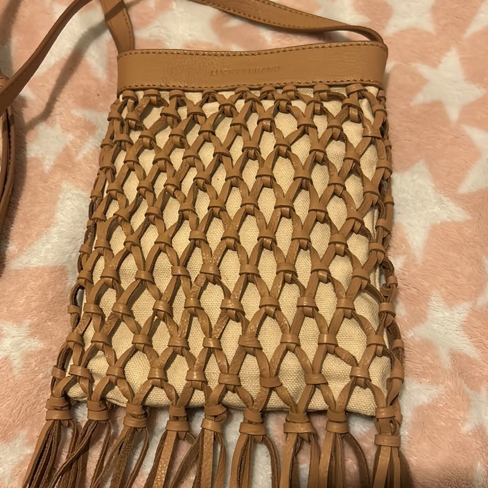 Lucky Brand Tassel crossbody - Picture 4 of 10